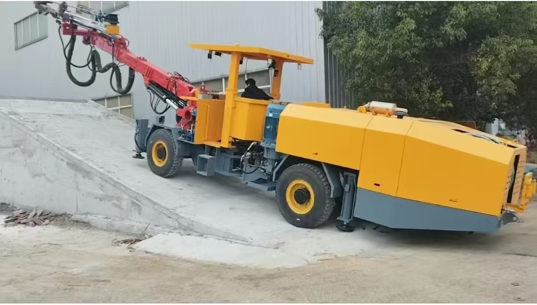 Rock drilling jumbo climb test before out the factory Rock drilling jumbo climb test before out the factory